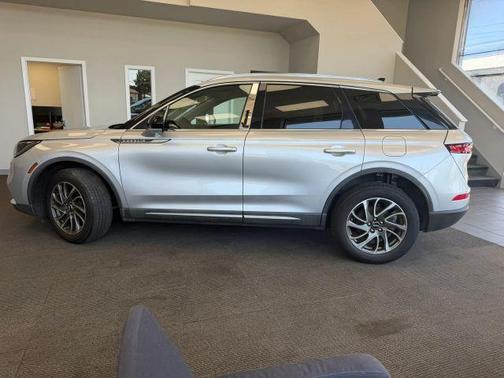Beige 2020 Lincoln Corsair Standard