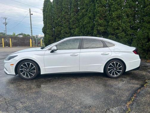 White 2021 Hyundai SONATA Limited