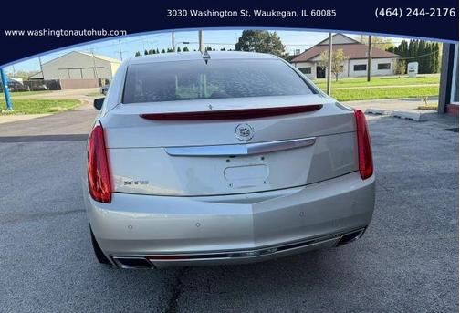 Beige 2014 Cadillac XTS Luxury