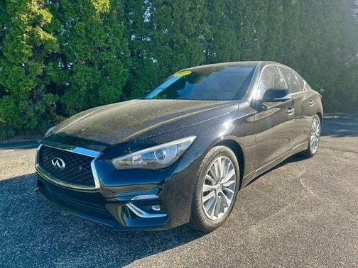 Black 2021 INFINITI Q50 3.0t LUXE