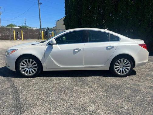 White 2012 Buick Regal Premium 1