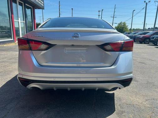 Silver 2023 Nissan Altima 2.5 S