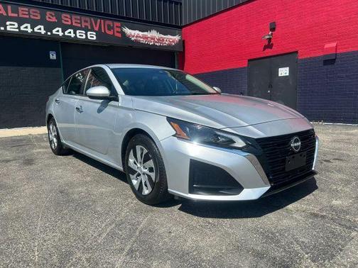 Silver 2023 Nissan Altima 2.5 S