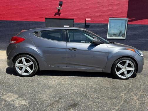 Triathlon Gray 2012 Hyundai Veloster Base