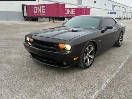 Black 2014 Dodge Challenger R/T