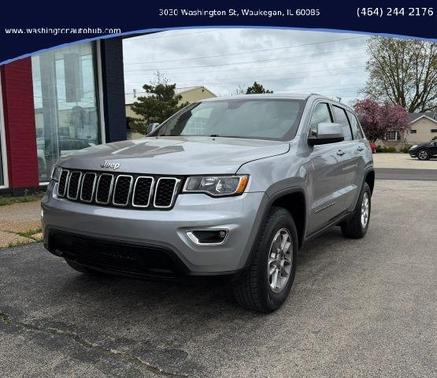 Silver 2018 Jeep Grand Cherokee Laredo