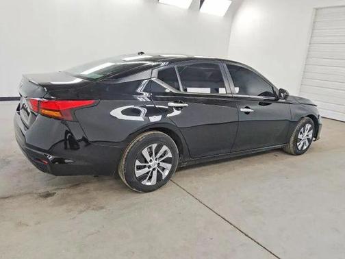 Black 2020 Nissan Altima 2.5 S