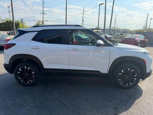 White 2021 Chevrolet Trailblazer LT