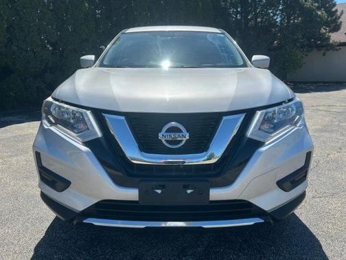 Silver 2017 Nissan Rogue S