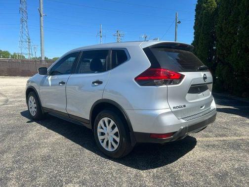 Silver 2017 Nissan Rogue S