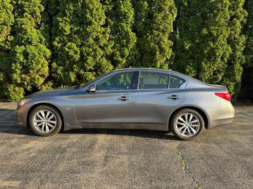 Gun Metallic 2016 INFINITI Q50 3.0T Premium