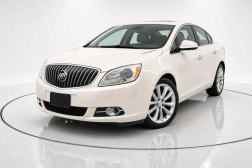White 2013 Buick Verano Leather
