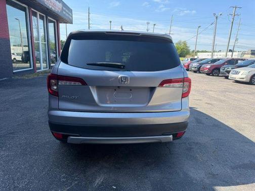 Silver 2020 Honda Pilot EX-L
