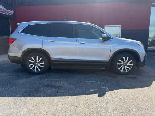 Silver 2020 Honda Pilot EX-L