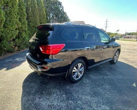 Magnetic Black 2020 Nissan Pathfinder SV