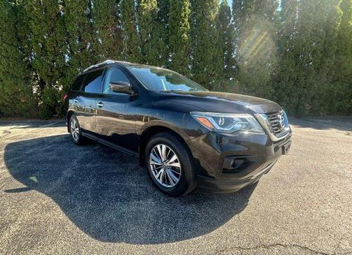 Magnetic Black 2020 Nissan Pathfinder SV