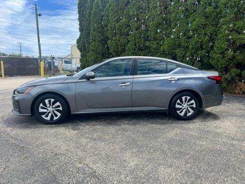 Gun Metallic 2023 Nissan Altima 2.5 S