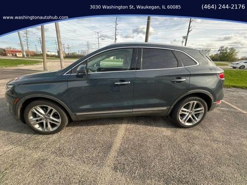 Green 2019 Lincoln MKC Reserve