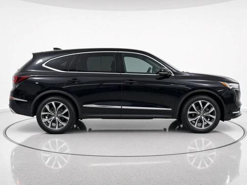 Black 2022 Acura MDX Technology