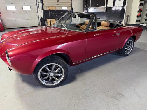 1974 FIAT 124 Spider