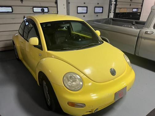 2000 Volkswagen New Beetle GLS TDI