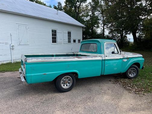 1966 Ford F100 Base