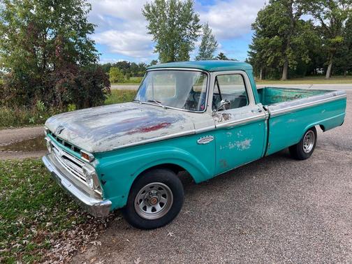1966 Ford F100 Base