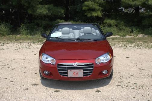 2004 Chrysler Sebring Base