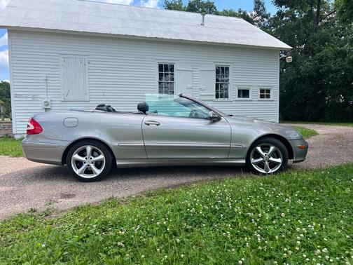 2005 Mercedes-Benz CLK-Class 320 Cabriolet