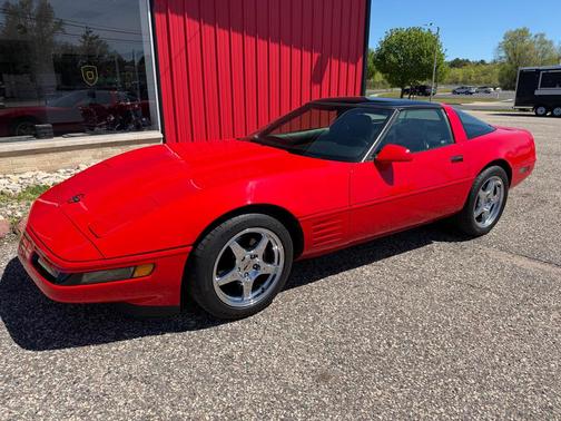 RED 1994 Chevrolet Corvette Base