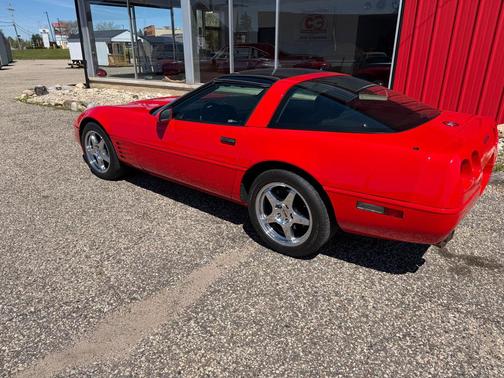 RED 1994 Chevrolet Corvette Base