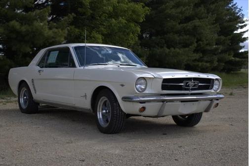 1965 Ford Mustang Base