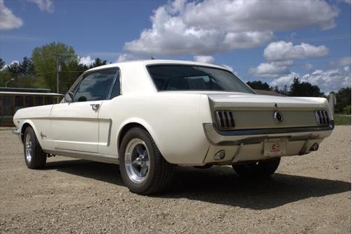 1965 Ford Mustang Base