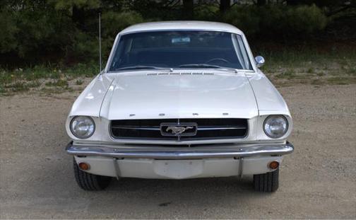 1965 Ford Mustang Base