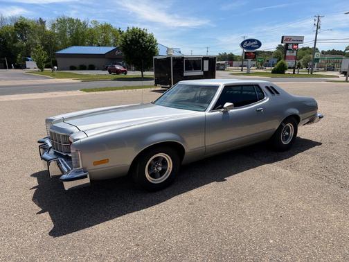 SILVER 1975 Ford Elite 2 door Hardtop