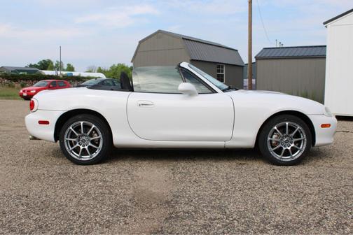 WHITE 2003 Mazda MX-5 Miata Cloth