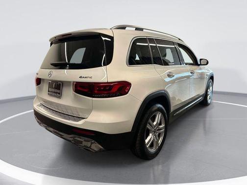 Polar White 2022 Mercedes-Benz GLB 250 Base 4MATIC