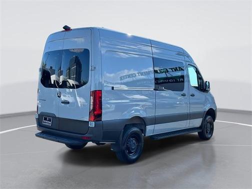 2024 Mercedes-Benz Sprinter 2500 144 WB