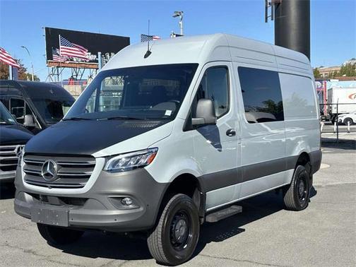 2024 Mercedes-Benz Sprinter 2500 144 WB