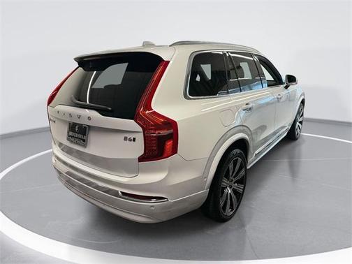 2023 Volvo XC90 B6 Ultimate 7-Seater