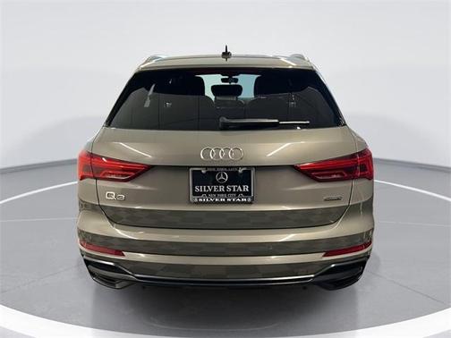 2020 Audi Q3 45 S line Premium