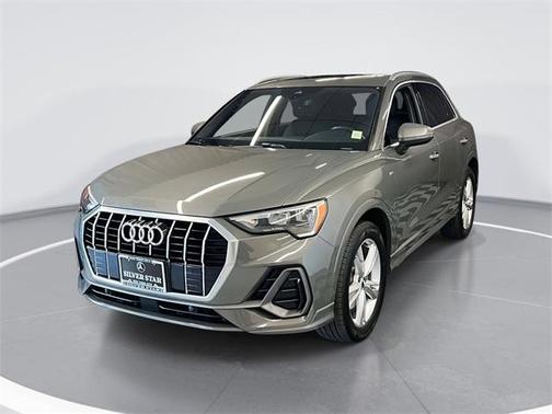 2020 Audi Q3 45 S line Premium