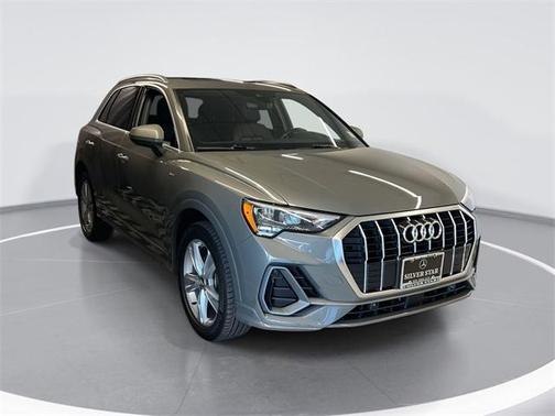 2020 Audi Q3 45 S line Premium