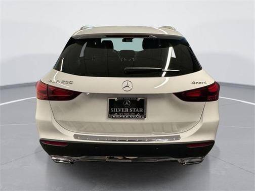 2025 Mercedes-Benz GLA 250 Base 4MATIC