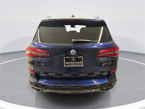 2021 BMW X5 M50i