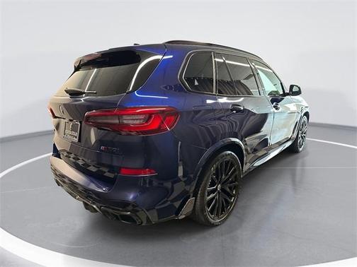 2021 BMW X5 M50i