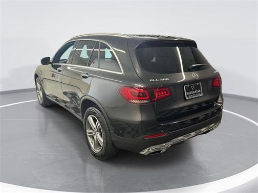 2022 Mercedes-Benz GLC 300 Base 4MATIC