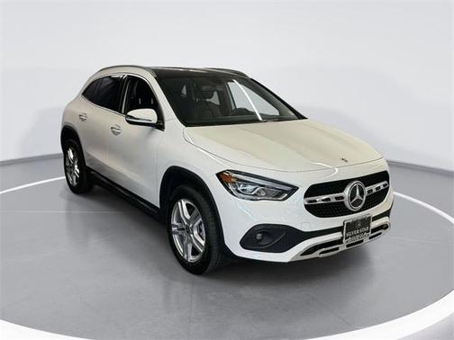 2022 Mercedes-Benz GLA 250 Base 4MATIC