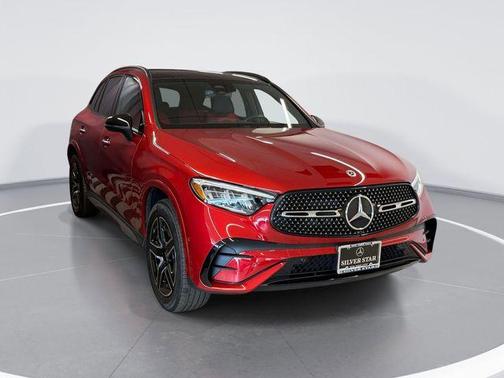 MANUFAKTUR Cardinal Red Metallic 2023 Mercedes-Benz GLC 300 Base 4MATIC