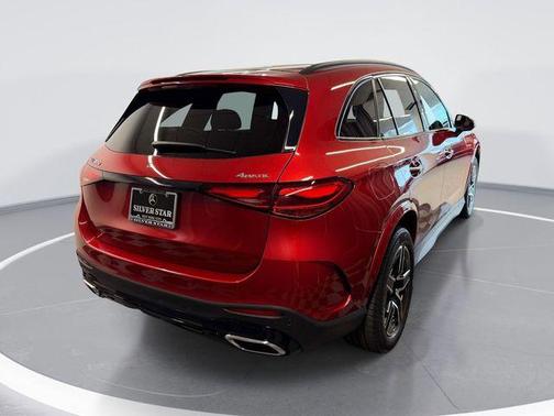 MANUFAKTUR Cardinal Red Metallic 2023 Mercedes-Benz GLC 300 Base 4MATIC